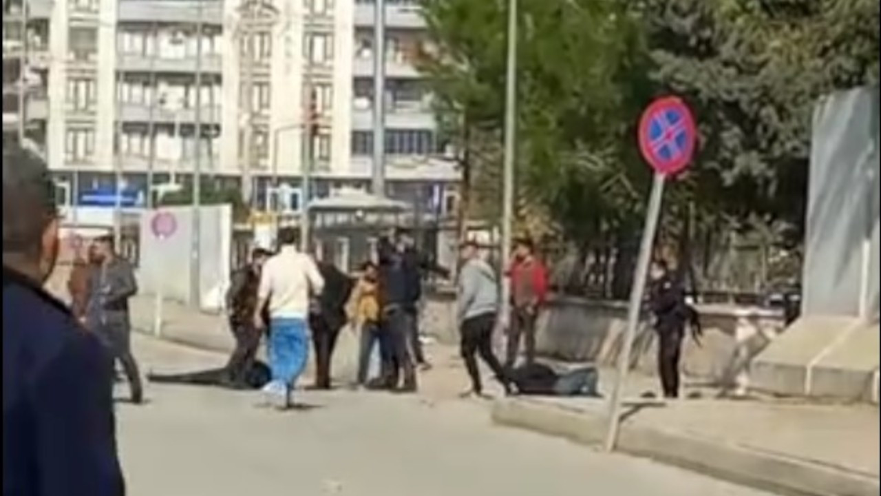 Mardin'de adliye önünde kavga: 1 ölü, 11 yaralı