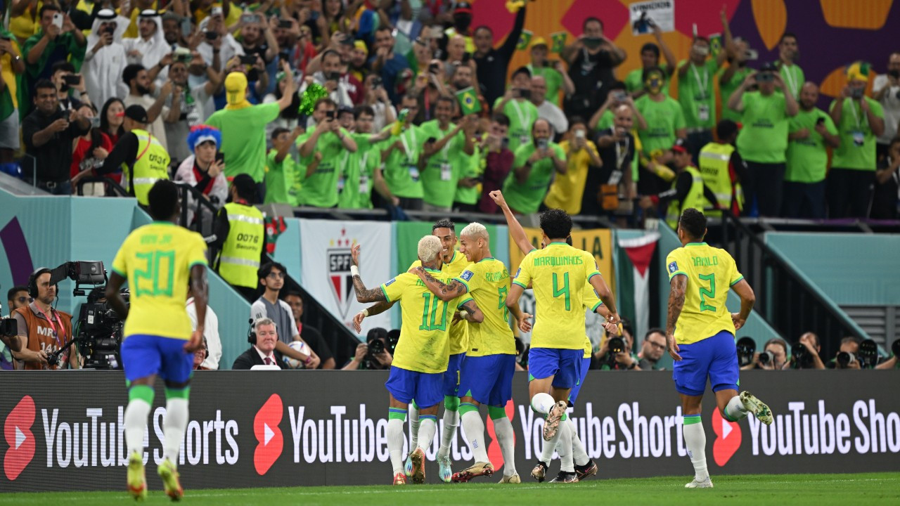 Brezilya ilk yarı farkıyla çeyrek finalde