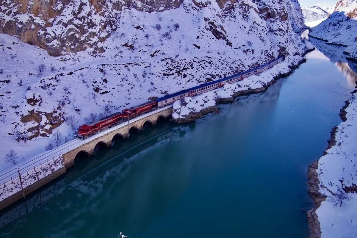 Doğu Ekspresi, Kars'ta törenle karşılandı - Sayfa 1