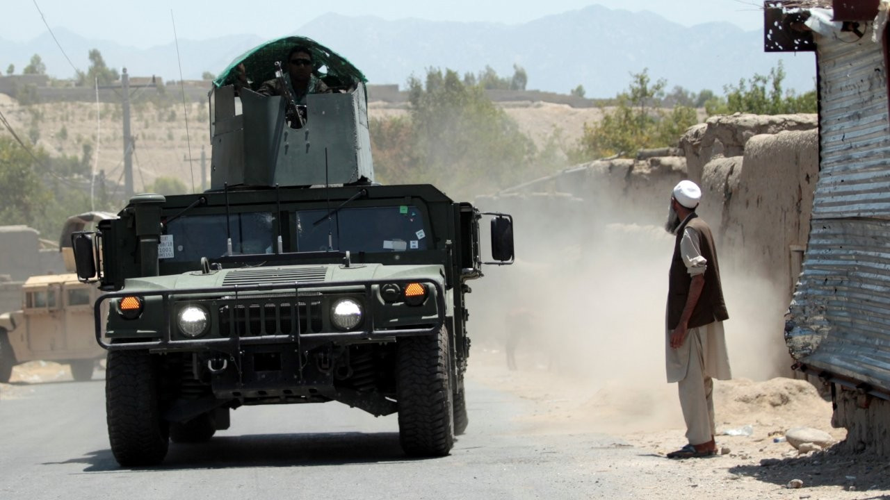 Afganistan savaşının belgelerini sızdıran eski ordu avukatına hapis