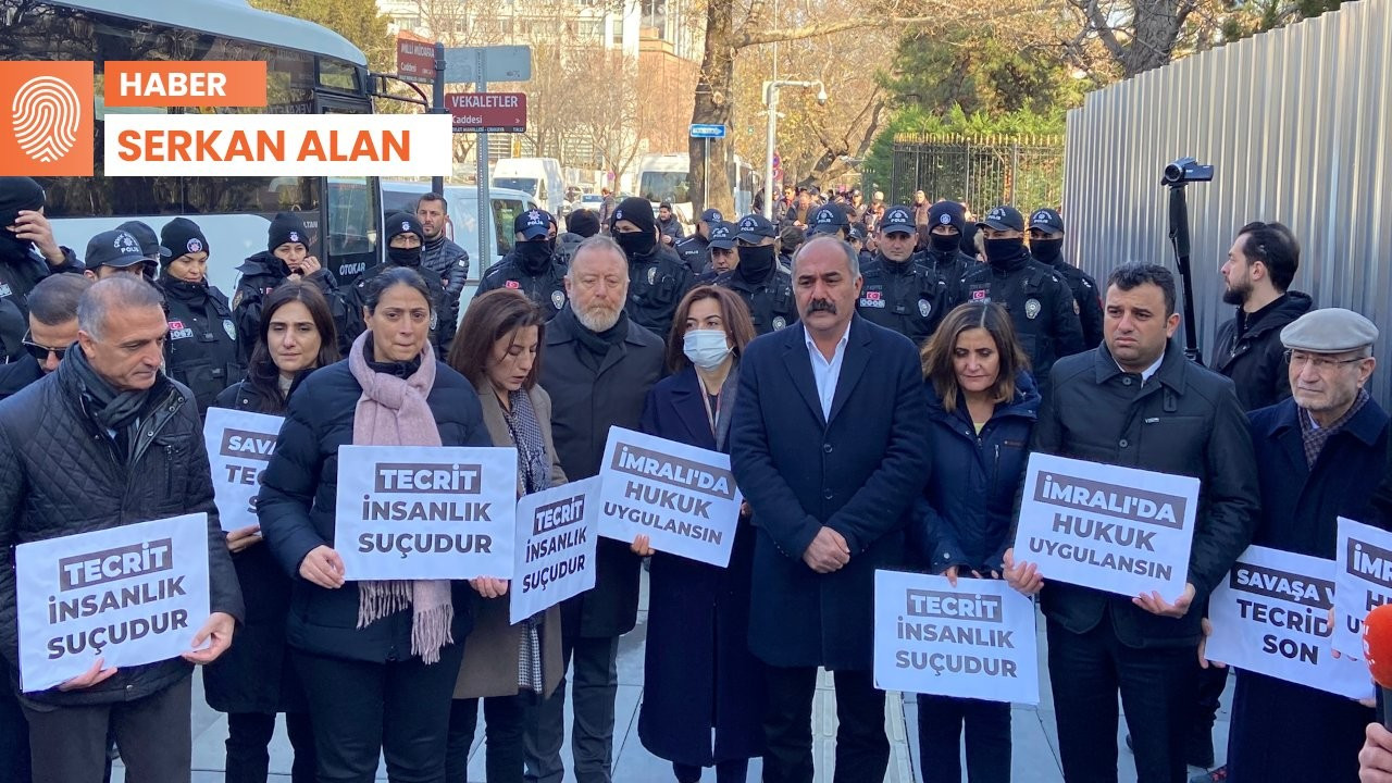 HDP’li vekiller tecride karşı Adalet Bakanlığı’na yürüyor