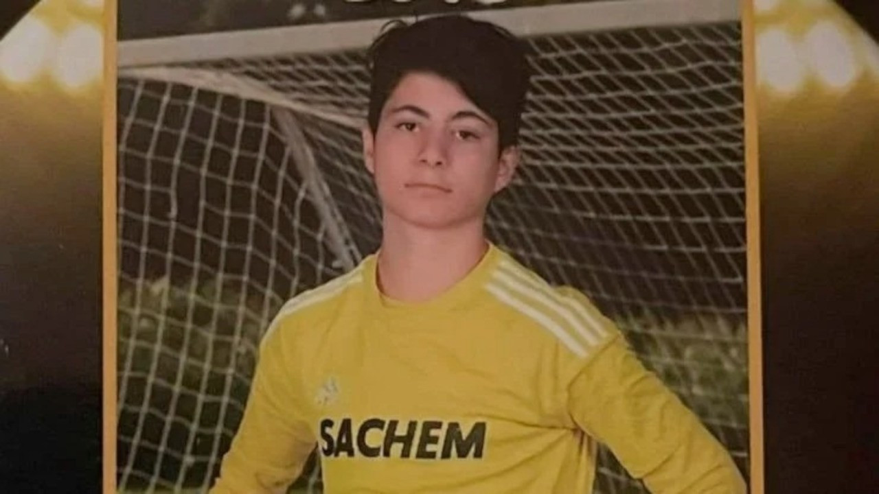 ABD'de arabayla hız yapan 16 yaşındaki Türk genç hayatını kaybetti