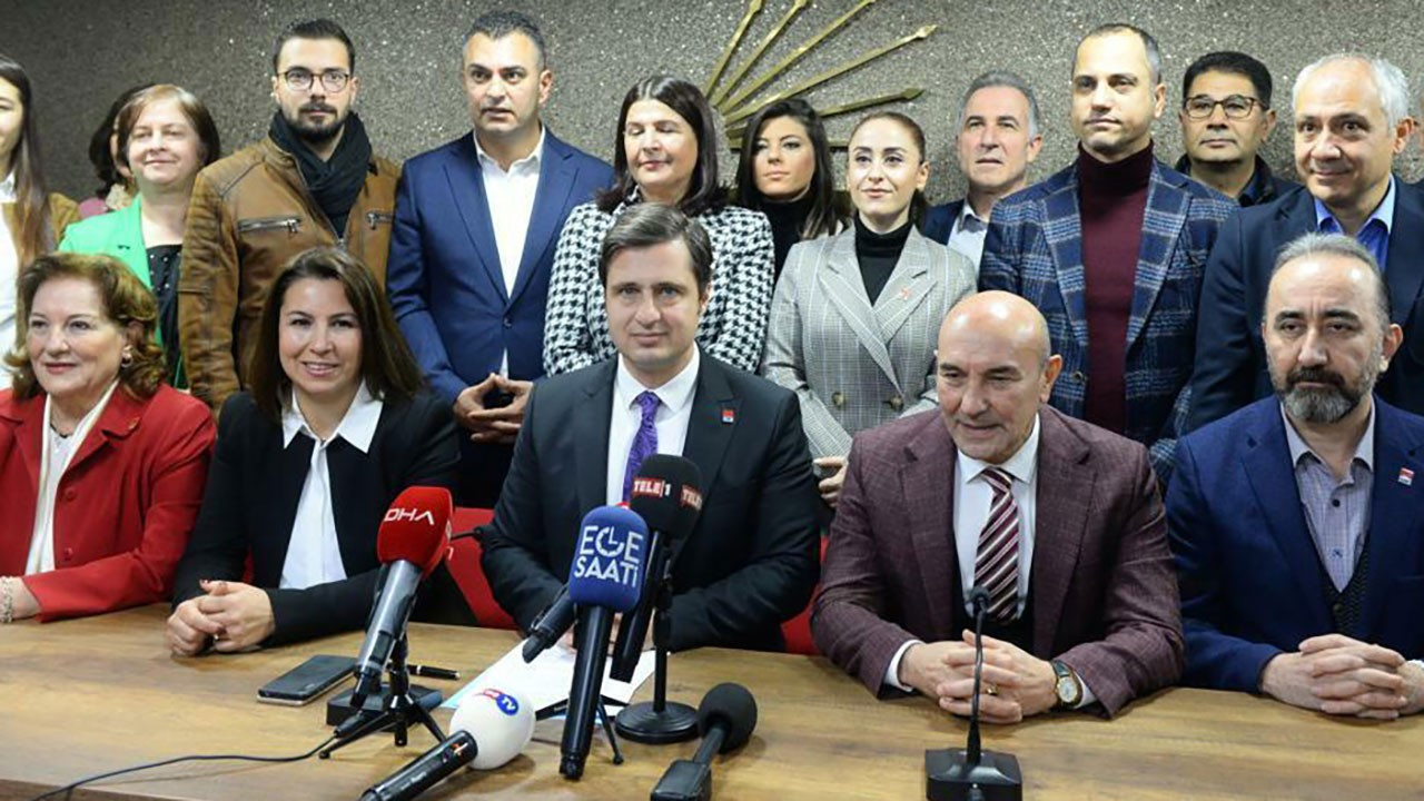 CHP İzmir İl Başkanı istifa etti: Milletvekili aday adaylığını açıkladı