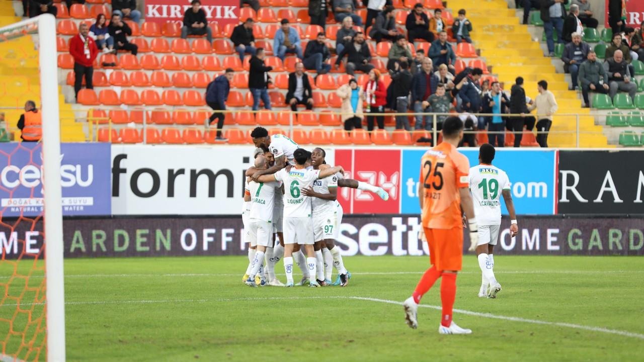 Alanyaspor, Kayserispor'u mağlup etti