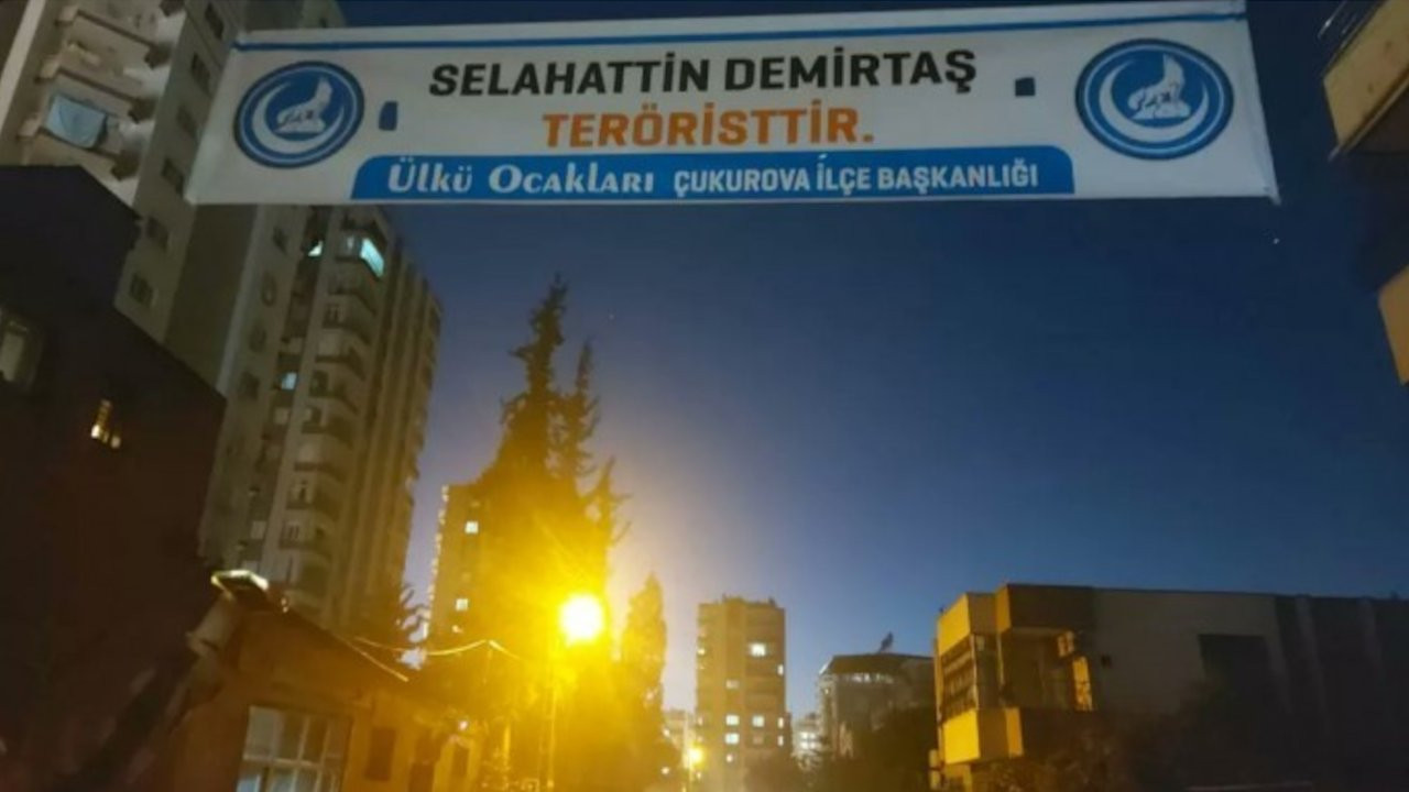 Demirtaş’tan Adana’daki pankart için suç duyurusu