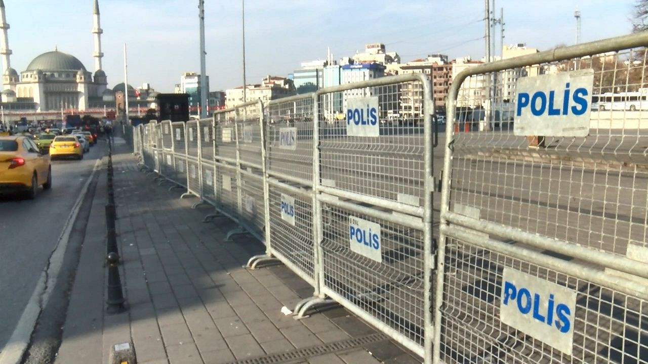 Taksim'de yılbaşı önlemleri: Gezi Parkı kapatıldı - Sayfa 3