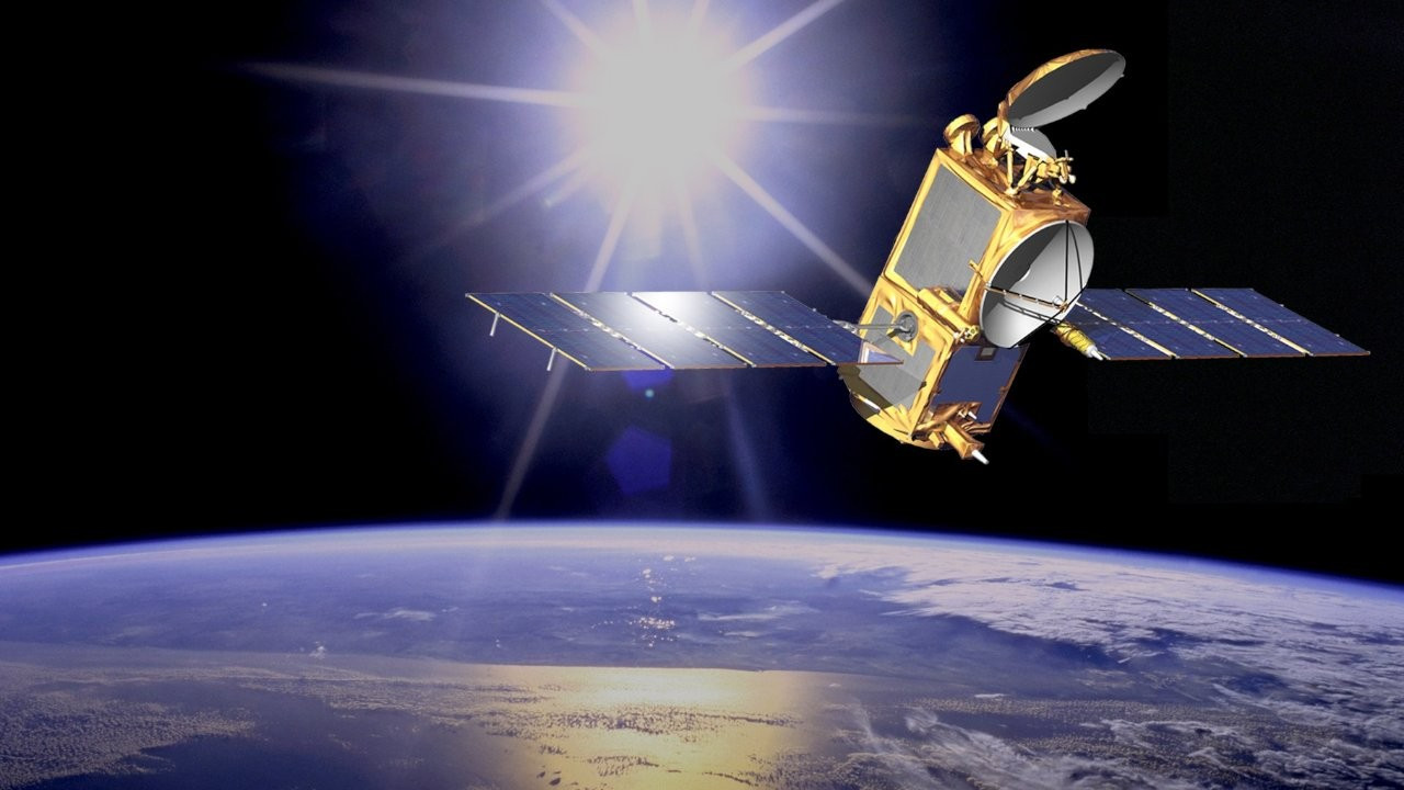 NASA'nın yıllar önce fırlattığı uydu Dünya'ya düşmek üzere