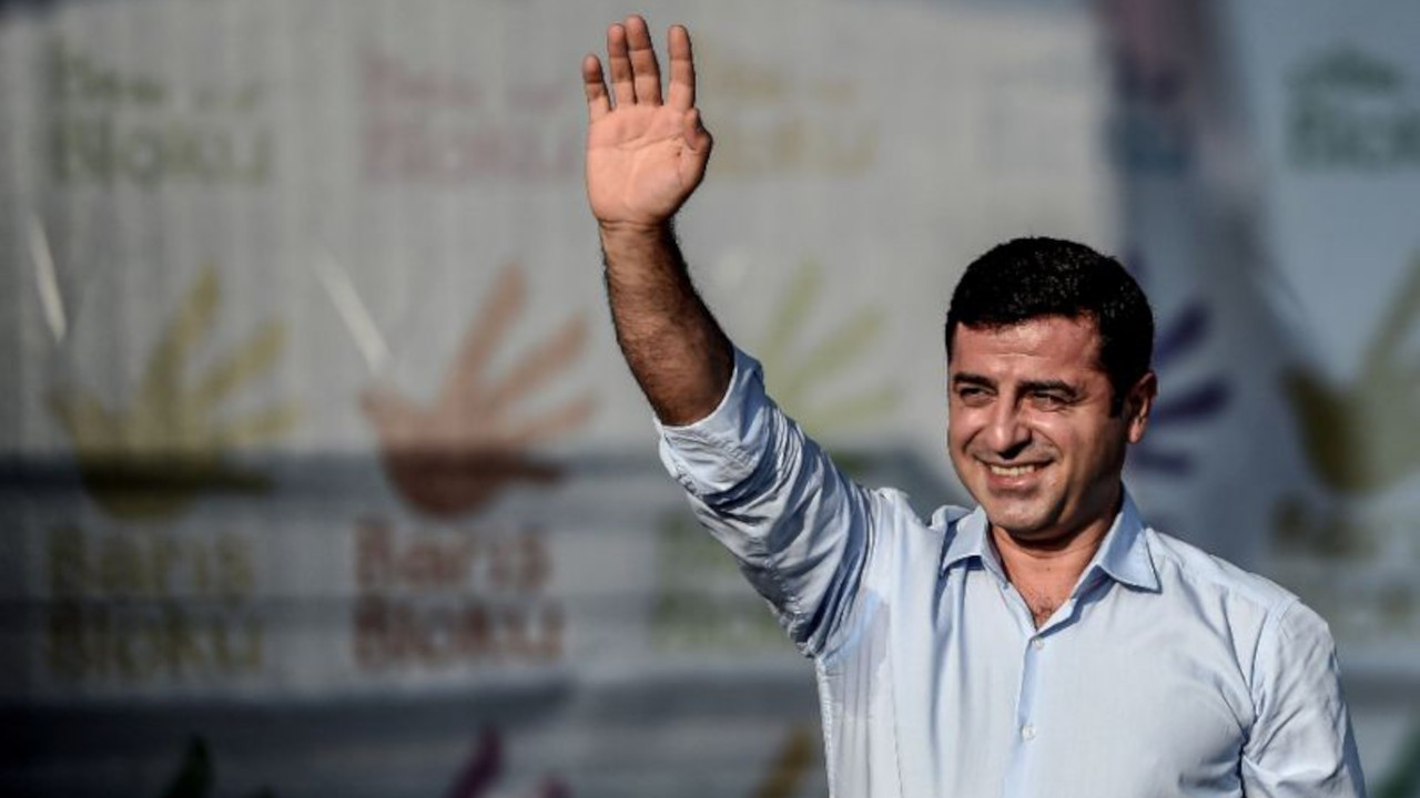 Demirtaş: HDP kendini dikkate almayacak adayı destekleme derneği değil
