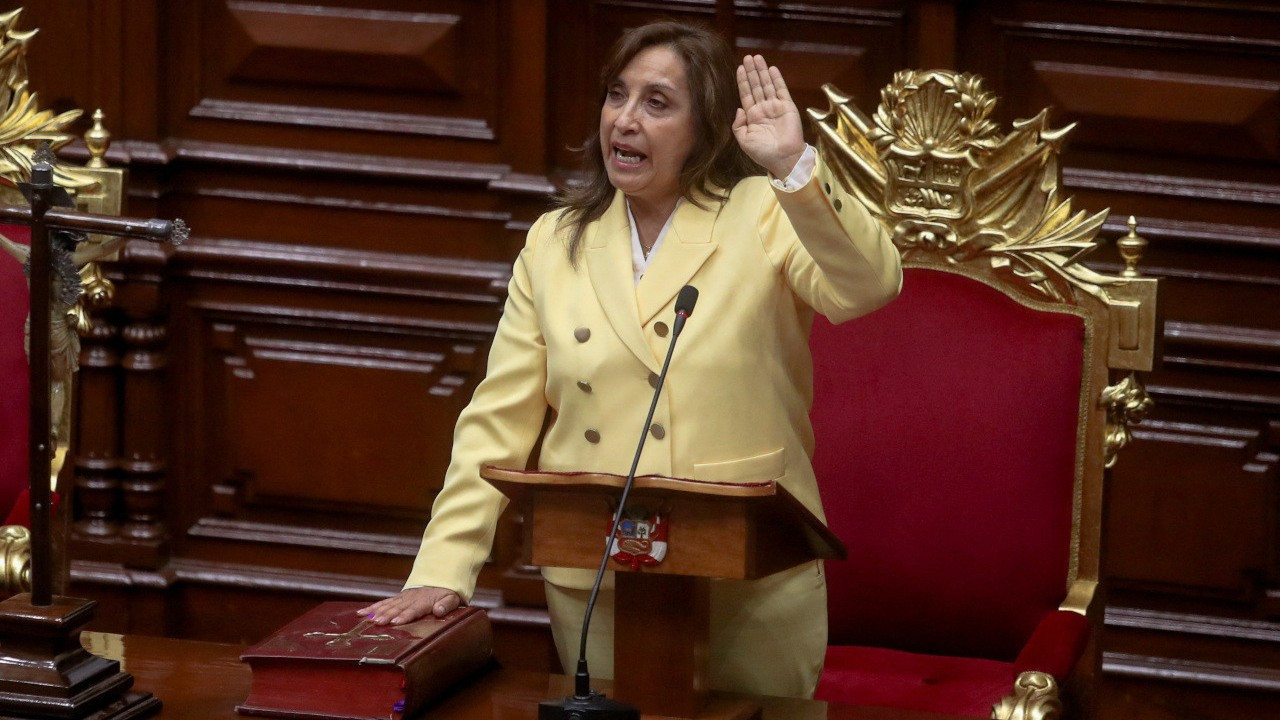 Peru cumhurbaşkanı ifadeye çağrıldı