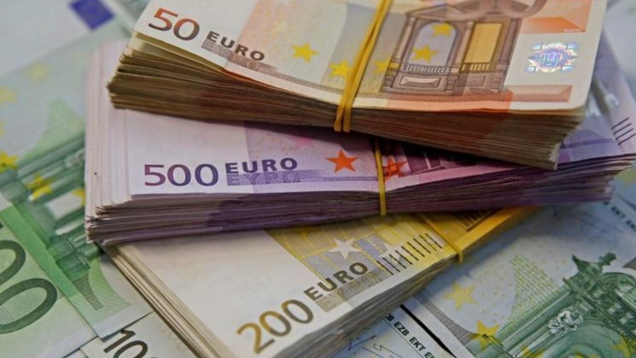 Euro yeni rekorunu kırdı