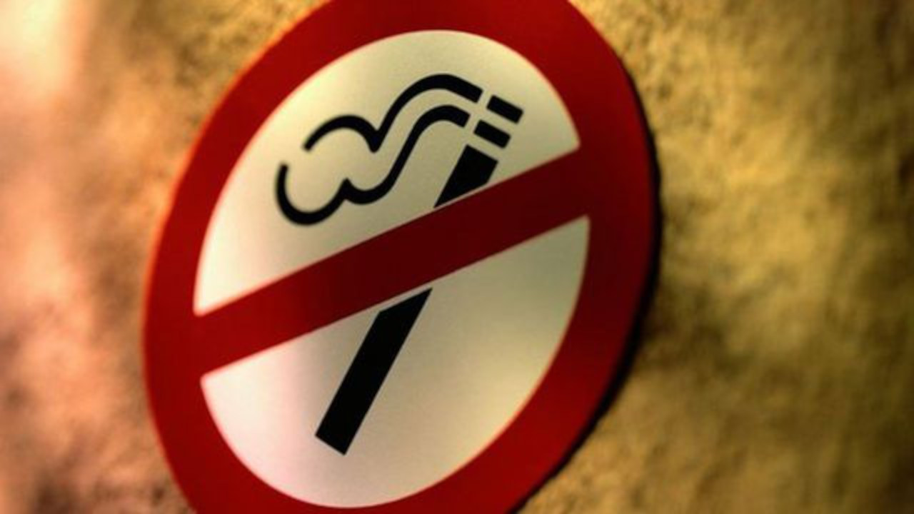 Dündar: 'Firmalar, sigara dağıtımını durdurdu, 3 lira zam gelecek'