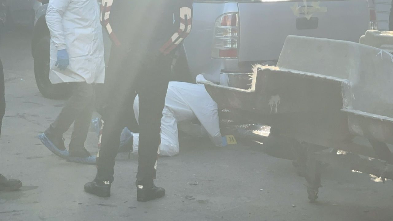 Ümraniye'de esnafa ateş eden şüpheli kendi silahıyla vurularak öldürüldü - Sayfa 4