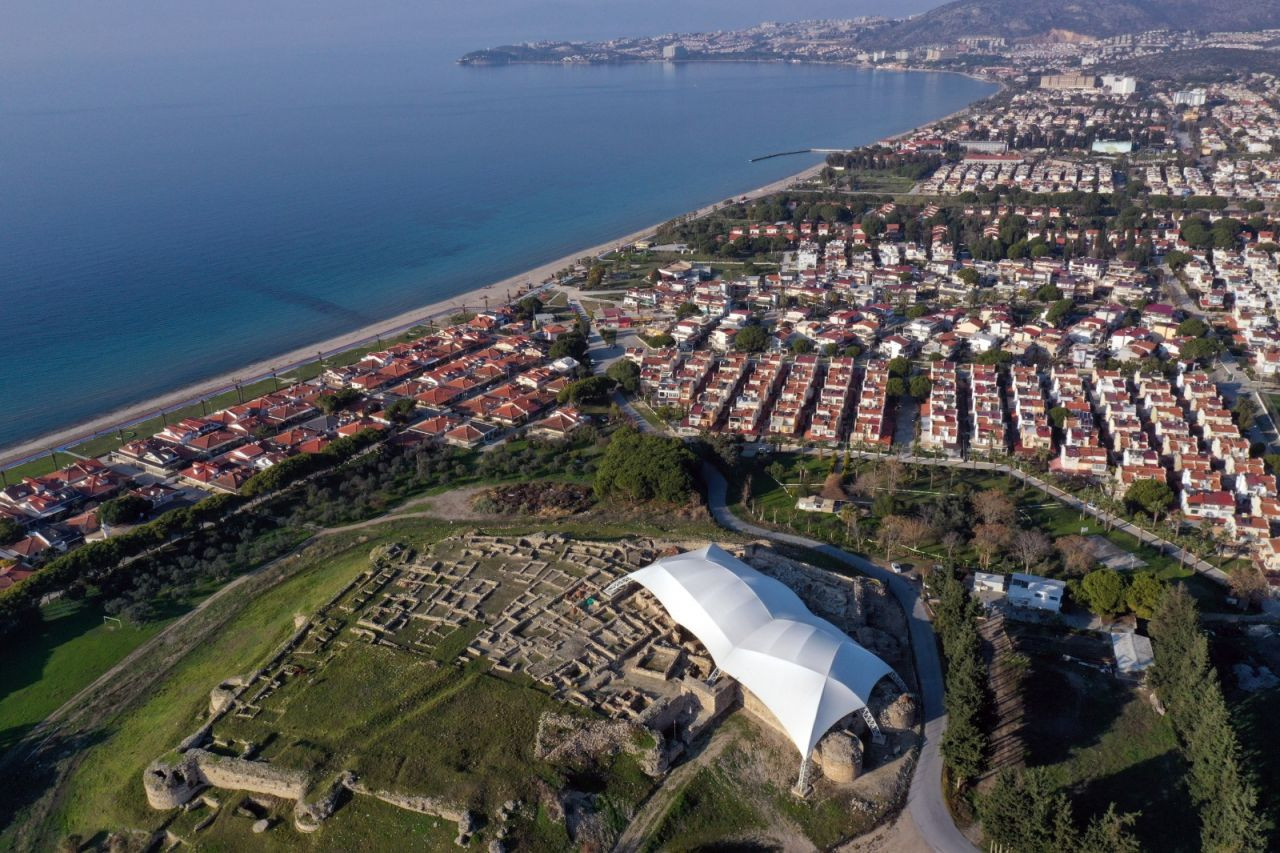 Kadıkalesi'ndeki kilisede 5'inci yüzyıldan kalma ayazma bulundu - Sayfa 3