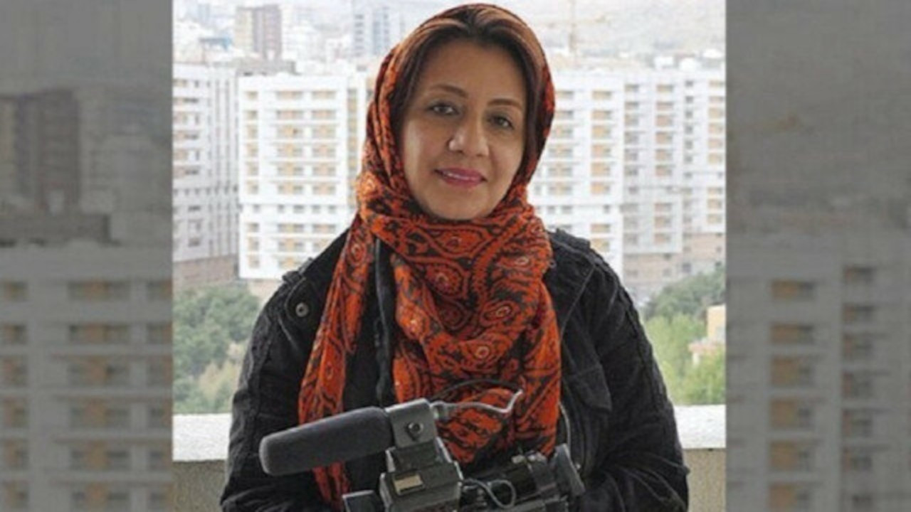 İran'da kadın yönetmene hapis ve kırbaç cezası