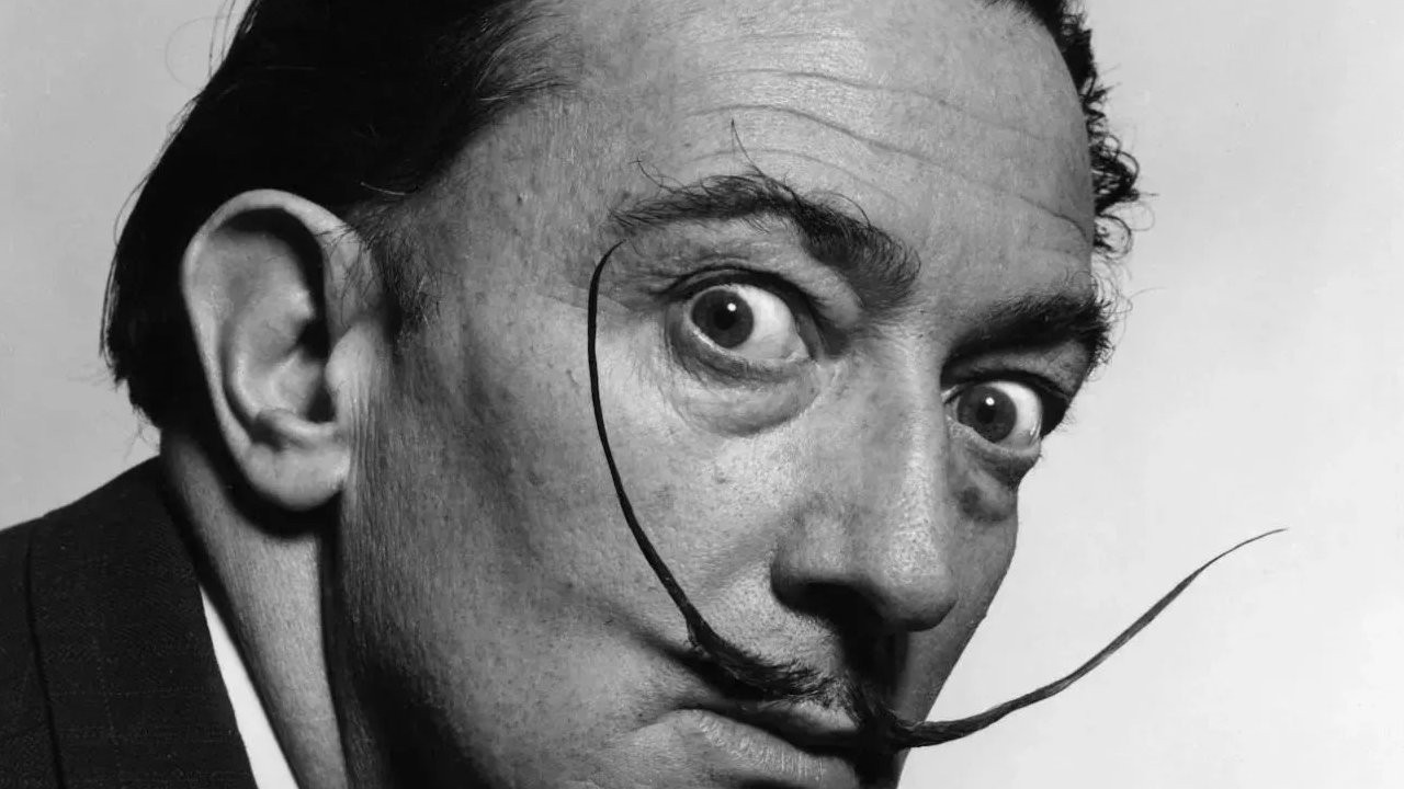 Ressam Salvador Dali için lokma dökülecek