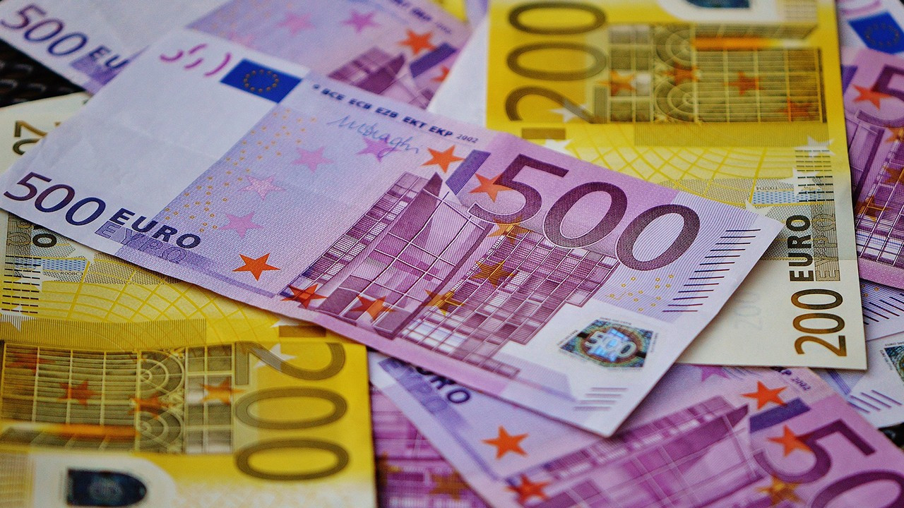 Euro neden yükseliyor?