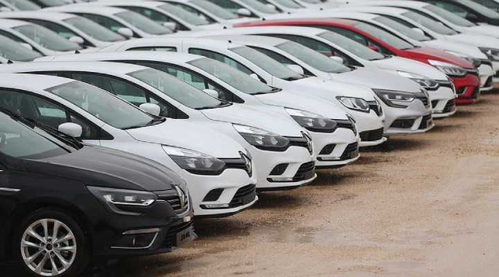 2022'de ikinci el online pazarında 1,8 milyon araç satıldı - Sayfa 1