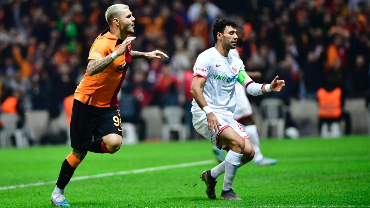 Galatasaray galibiyet serisini 9 maça çıkardı