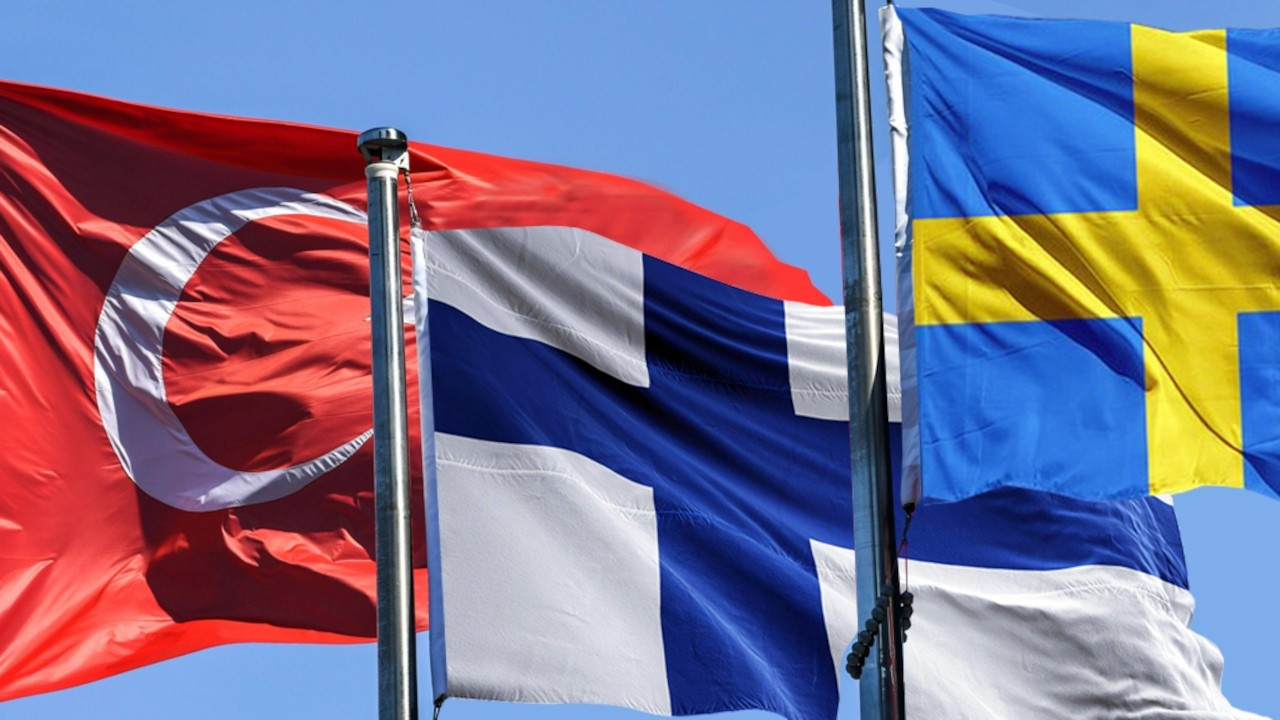 TRT: Türkiye-İsveç-Finlandiya üçlü görüşmeleri ertelendi