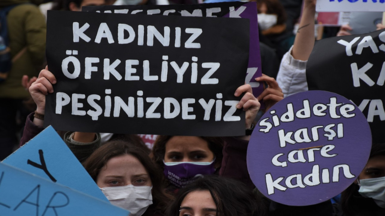 İstanbul'da kadına saldırı: Öldürmeye teşebbüsten yargılanmalı