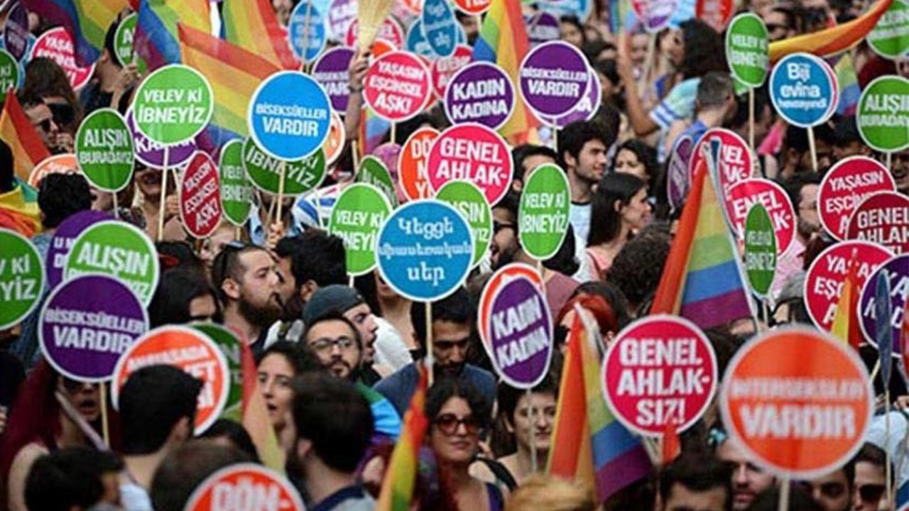 Kadıköy Kaymakamlığı LGBTİ+’ların çay içmesini yasakladı