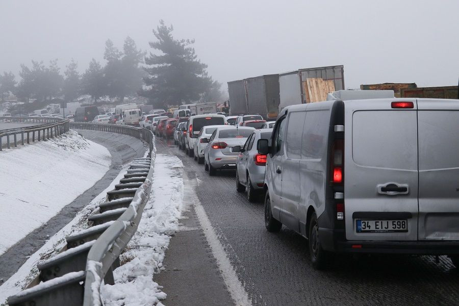 Bursa-İstanbul kara yolunda trafik kilitlendi - Sayfa 4