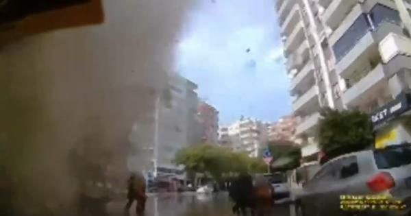 Adana'da, Sinem Apartmanı'nın yıkılma anı kamerada - Sayfa 1