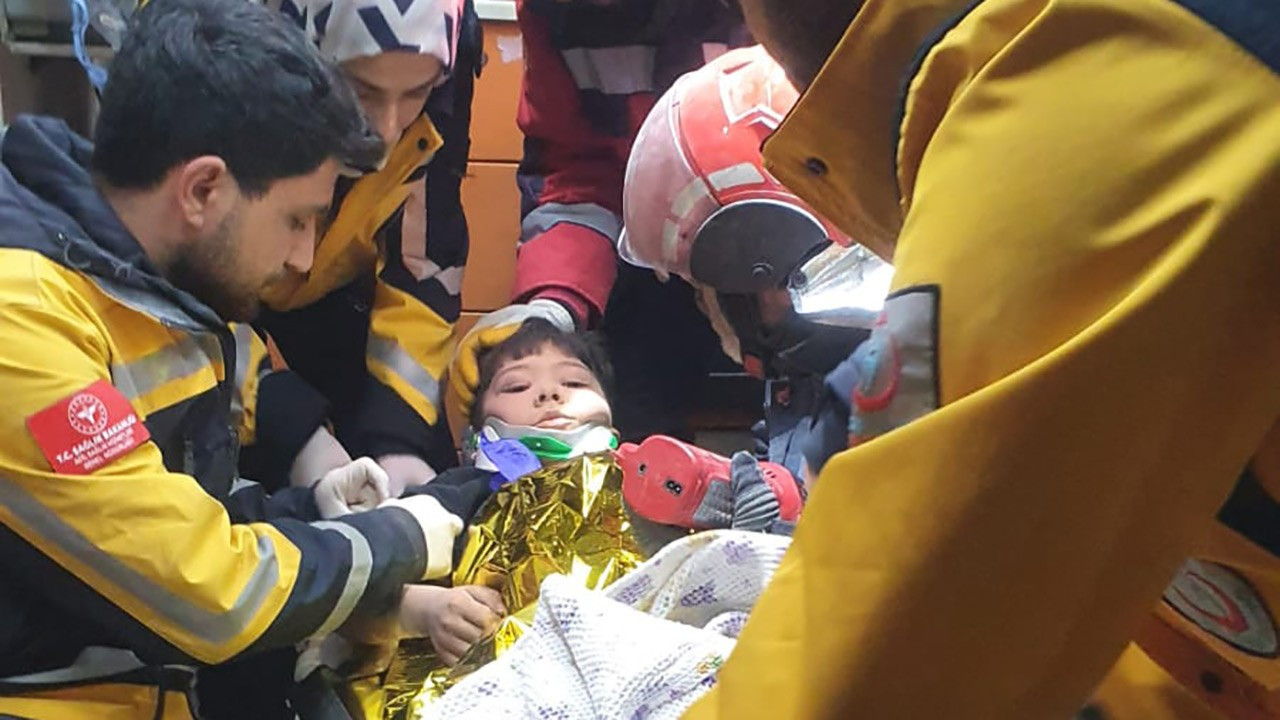 Urfa'da 6 yaşındaki Ahmet 47 saat sonra kurtarıldı