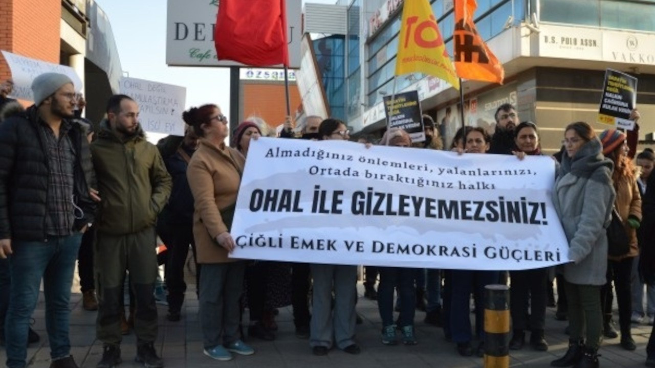 Çiğli'de protesto: OHAL değil kamusal seferberlik ilan edin