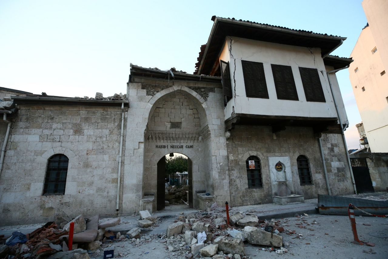 Deprem, Hatay'ın tarihi yapılarını da yıktı - Sayfa 3