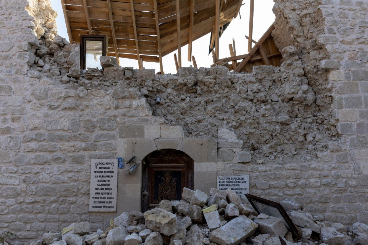 'Son' Ermeni köyünde Meryem Ana Kilisesi hasar gördü - Sayfa 3