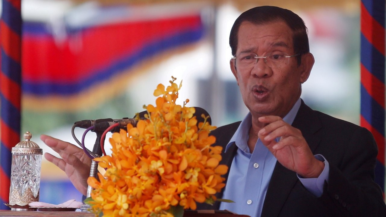 Kamboçya’da Türkiye’ye yardım haberi nedeniyle yayın kuruluşu kapatıldı