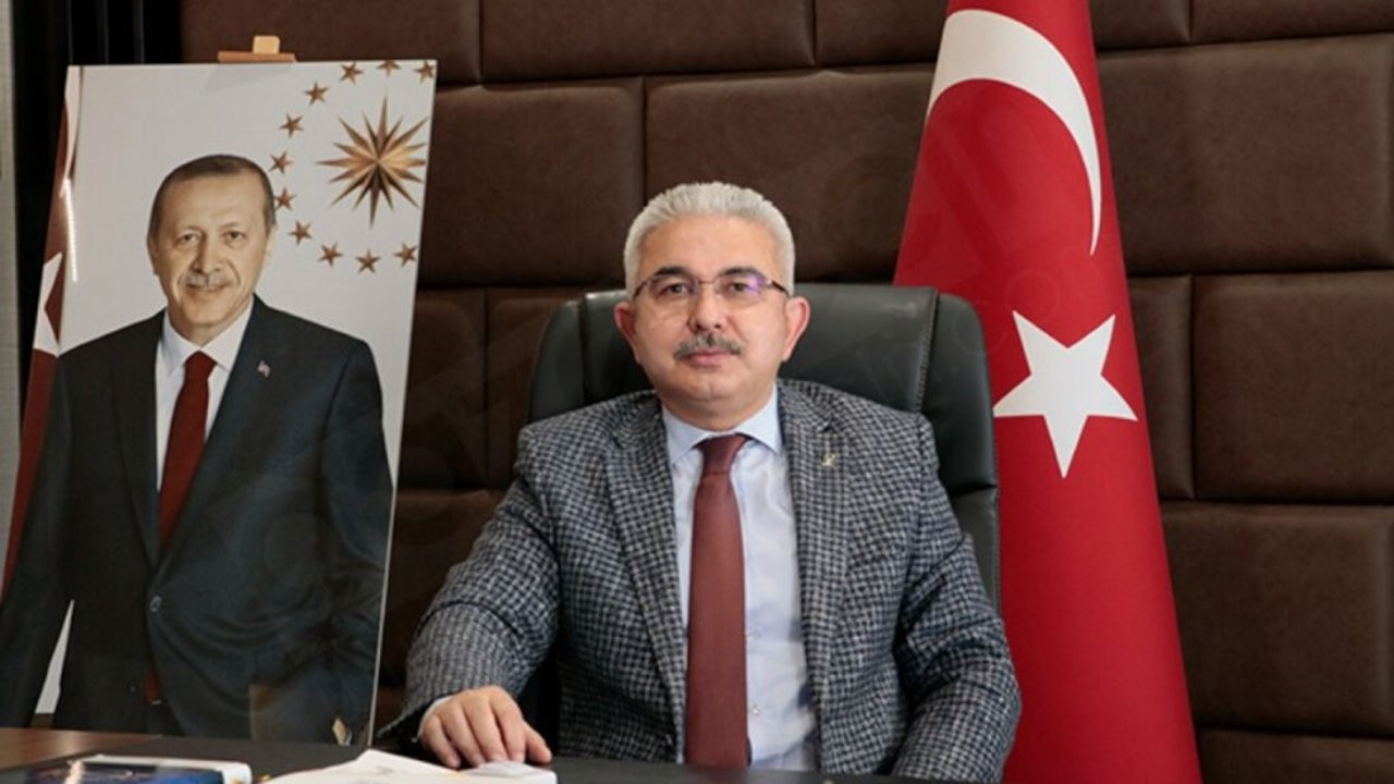 Yaptığı binalar yıkılan AK Partili müteahhit Şahin Avşaroğlu ilçe başkanlığı görevinden alındı