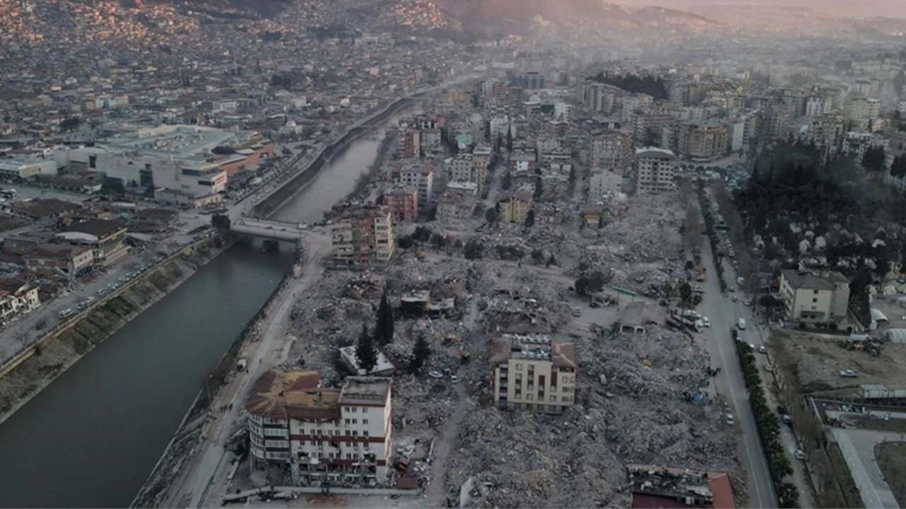 Prof. Dr. Barış Çallı: Deprem bölgesindeki atıklar toplanmalı