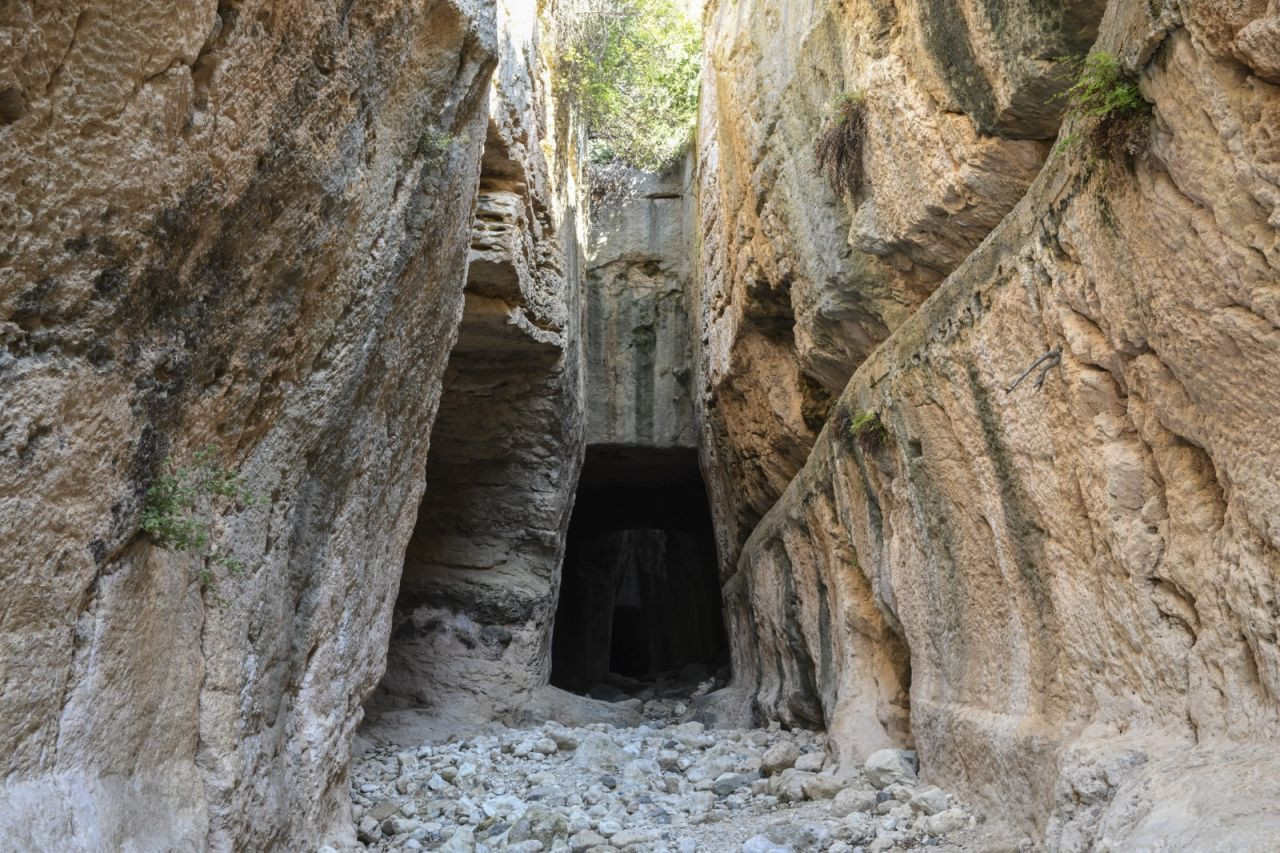 Hatay'da depremden hasar almayan Titus Tüneli ve Beşikli Mağara görüntülendi - Sayfa 3