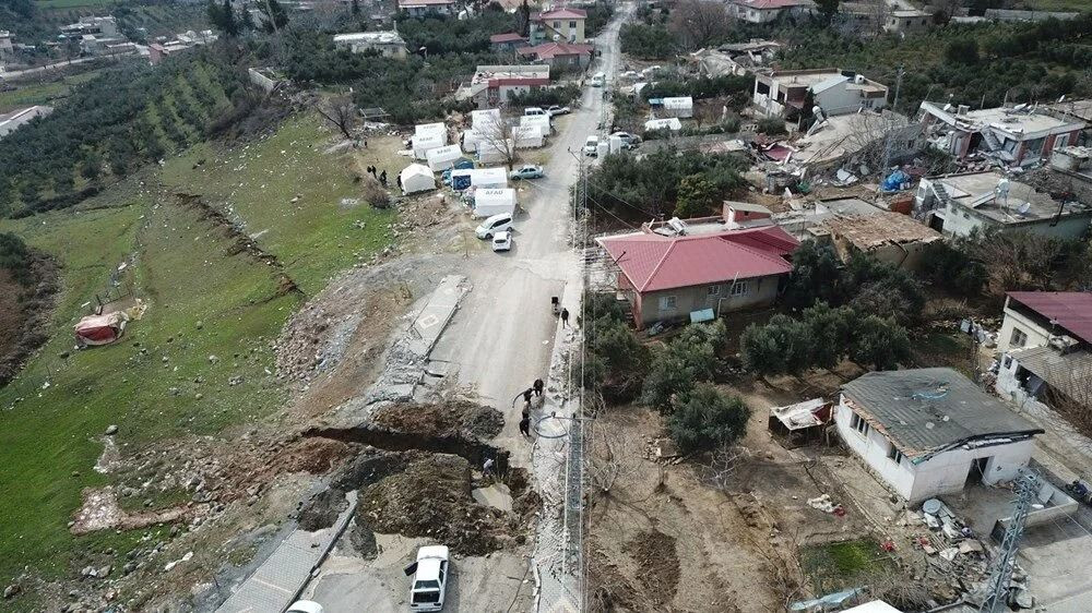 Depremde 200 evden 190'ı yıkıldı - Sayfa 2