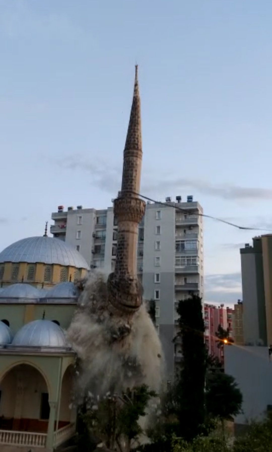 Adana'da 150 caminin hasarlı minaresi yıkılıyor - Sayfa 3