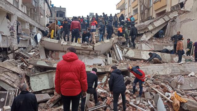 Deprem bilimciler İstanbul'u anlattı: 2090'a kadar olasılık yüzde 95 - Sayfa 4