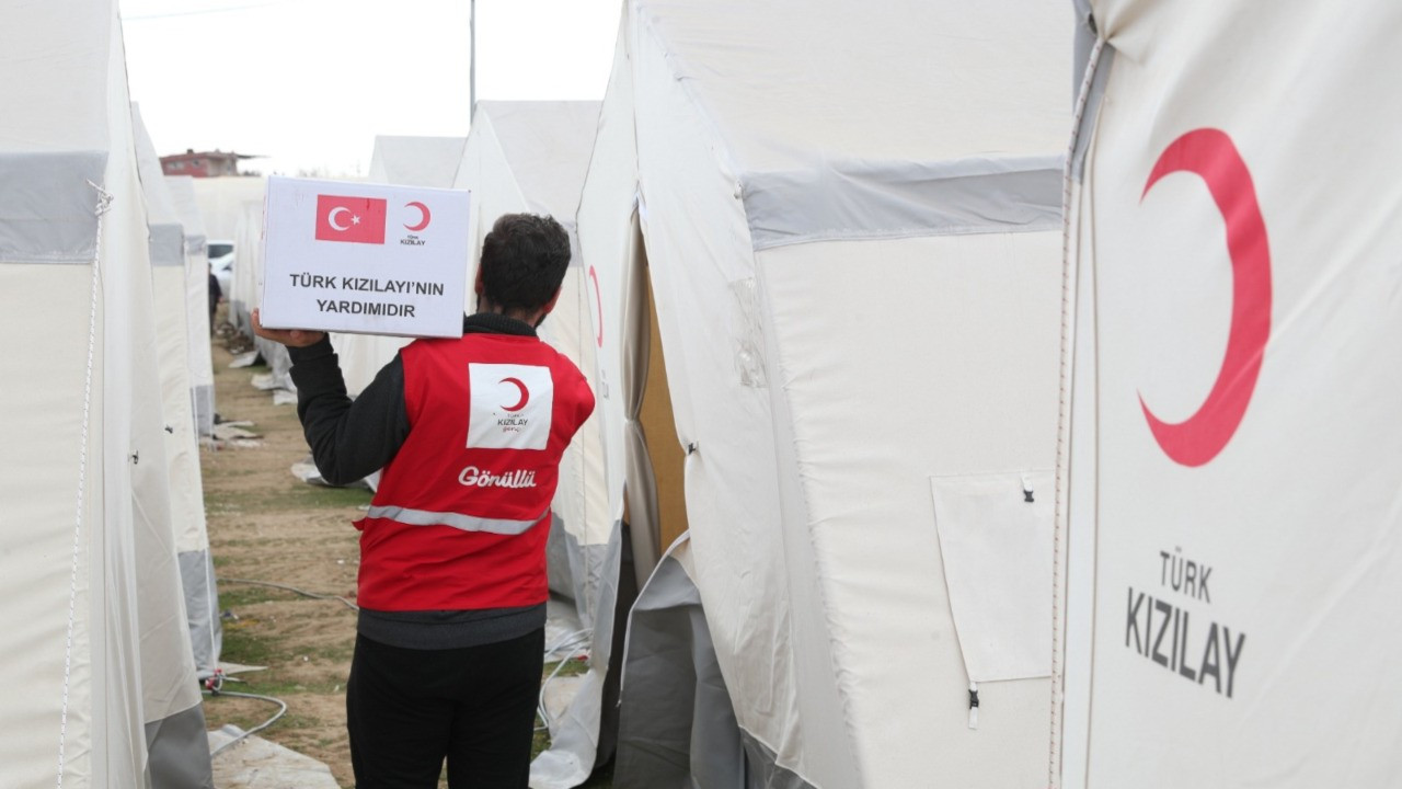 Kızılay'dan 'çadır' açıklaması: Dernek yardım, Yatırım Grubu da finansmanda uzmanlaştı