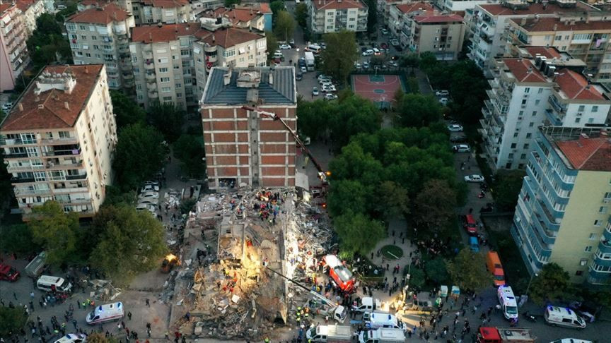 Naci Görür: İzmir'de 7.0 üzerindeki deprem ender olur... - Sayfa 1