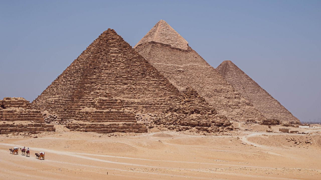 Büyük Giza Piramidi'nin içerisinde gizli bir koridor keşfedildi - Sayfa 1