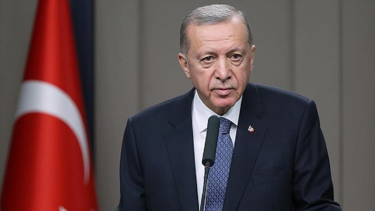 Erdoğan, 11 ilde 'hakaret' şikayetinden vazgeçti