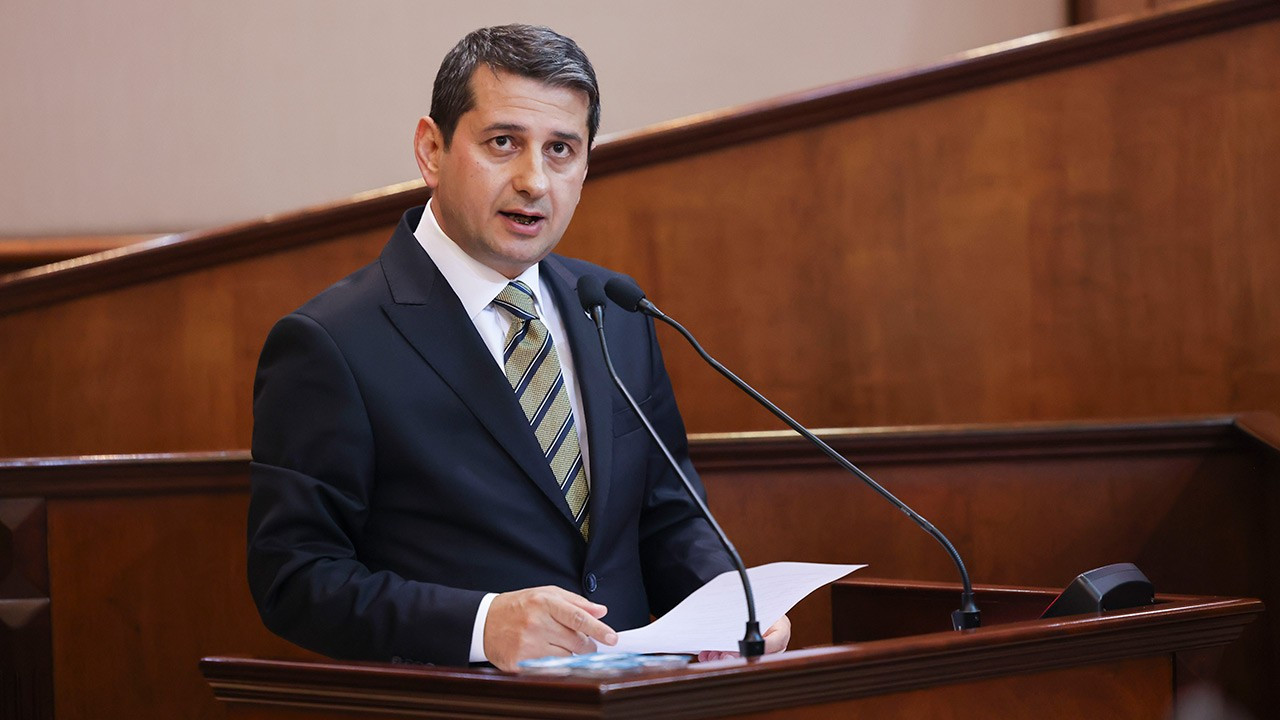 Akşener'in talebi üzerine istifa eden İBB Grup Başkanvekili İbrahim Özkan yeniden seçildi