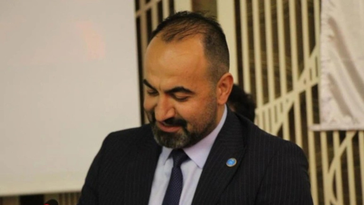 İYİ Parti Belediye Meclis üyesi istifa etti: CHP'den seçildim