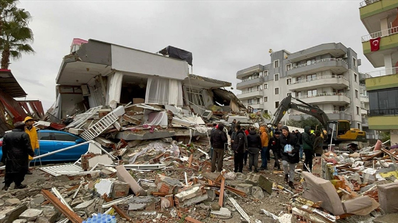 Depremzedeler için Bağışçılar Konferansı'nın tarihi değişti