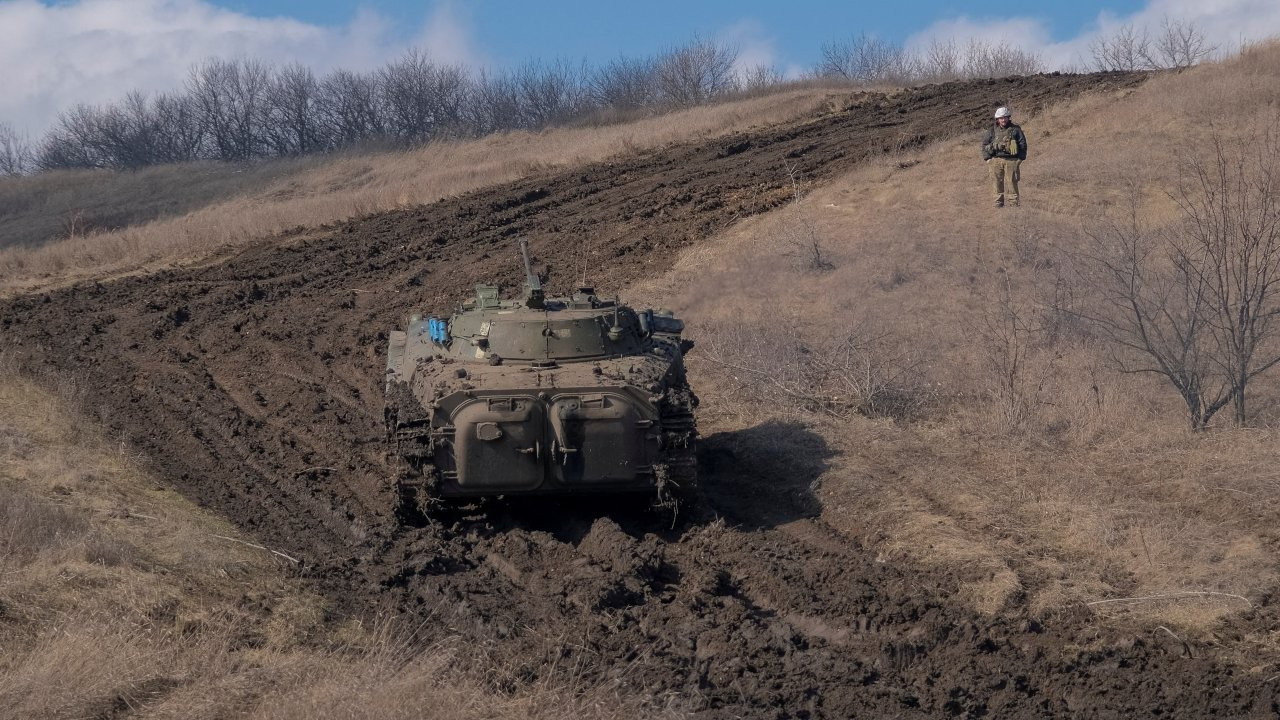 İngiltere: Rus askerleri, Ukrayna'da 'kürek' kullandı