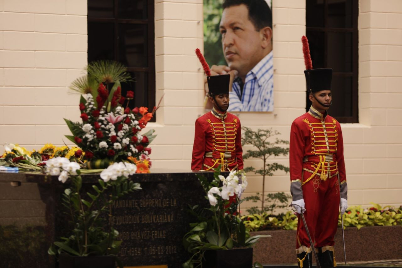 Chavez, ölüm yıldönümünde Venezuela'da anıldı: 'O uzak bir hatıra değil' - Sayfa 2