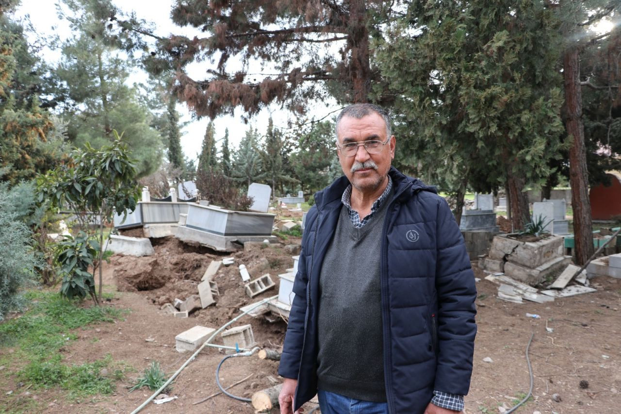 Depremler Nurdağı'ndaki mezarlıkta tahribata neden oldu - Sayfa 3