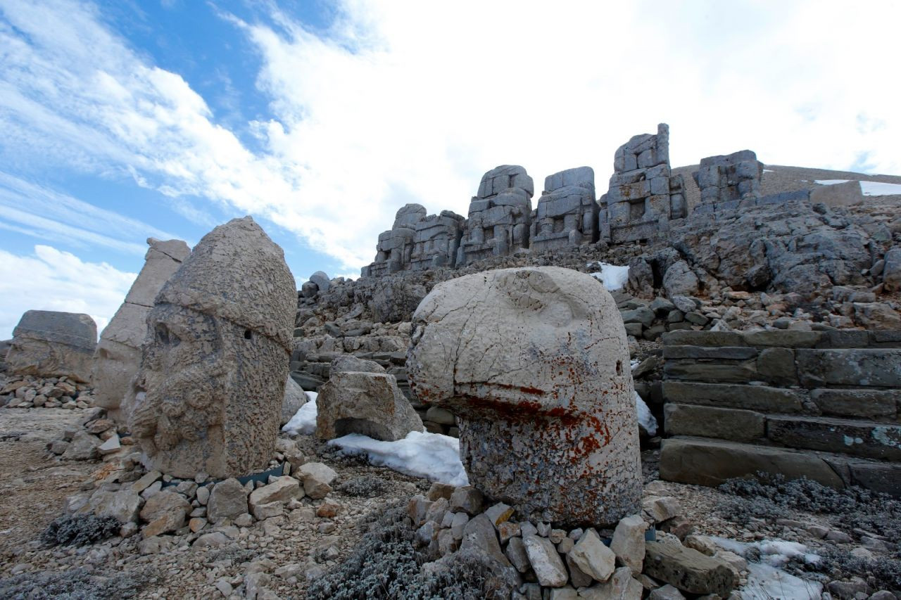 Nemrut Dağı'nın anıtsal heykelleri depremlerde zarar görmedi - Sayfa 2