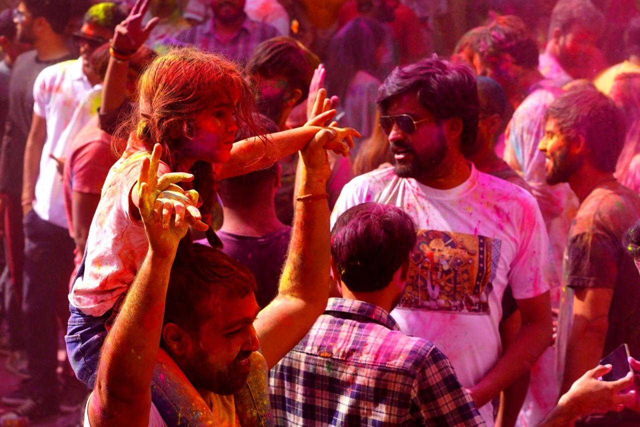 Geleneksel Holi Festivali Hindistan'da kutlandı - Sayfa 2